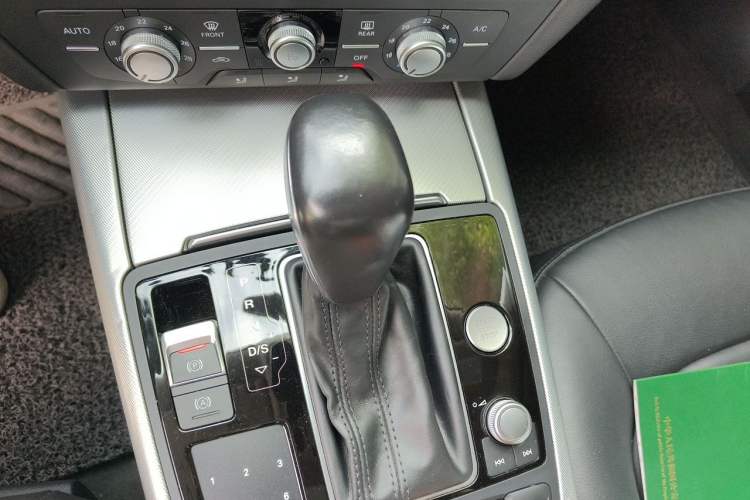Used Audi A6 2015 3.0T allroad quattro Gear Lever