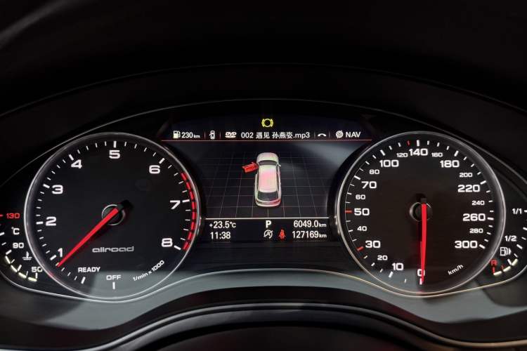 Used Audi A6 2015 3.0T allroad quattro Odometer Close Up