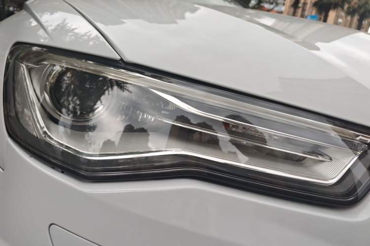 Used Audi A6 2015 3.0T allroad quattro Right Front Headlight
