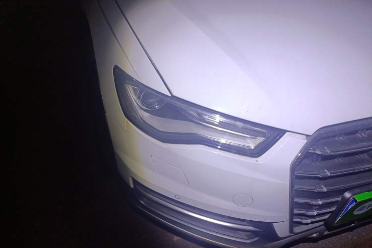 Used Audi A6 2015 3.0T allroad quattro Right Front Headlight