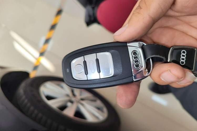 Used Audi A6 2015 3.0T allroad quattro Vehicle Key