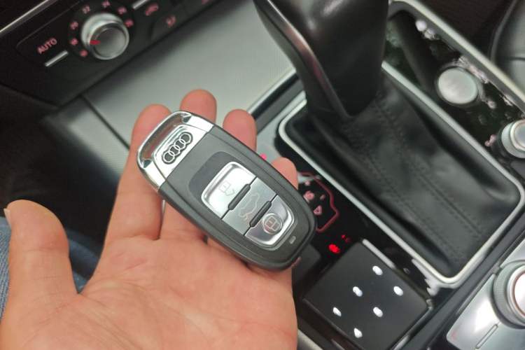 Used Audi A6 2015 3.0T allroad quattro Vehicle Key