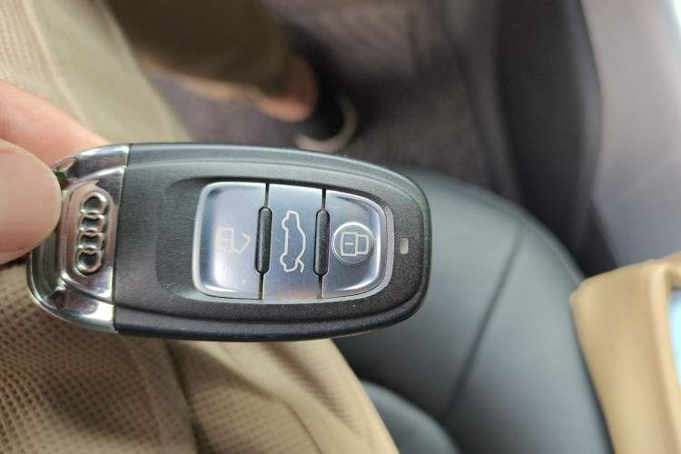 Used Audi A6 2015 3.0T allroad quattro Vehicle Key