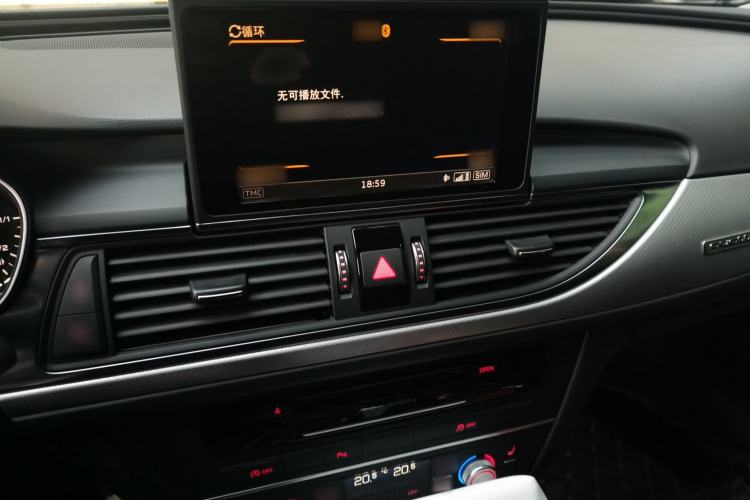 Used Audi A6 2017 Avant 40 TFSI Sport Edition Audio And AC Panel