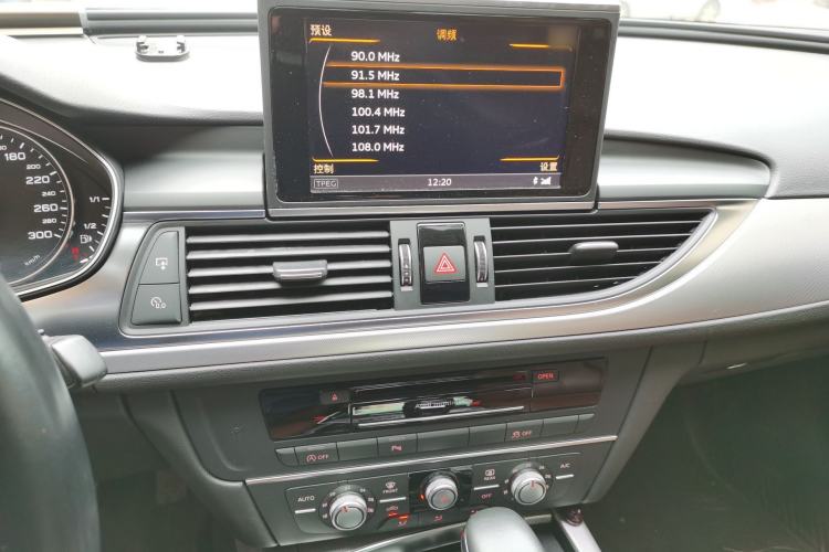Used Audi A6 2017 Avant 35 TFSI Fashion Model Audio And AC Panel