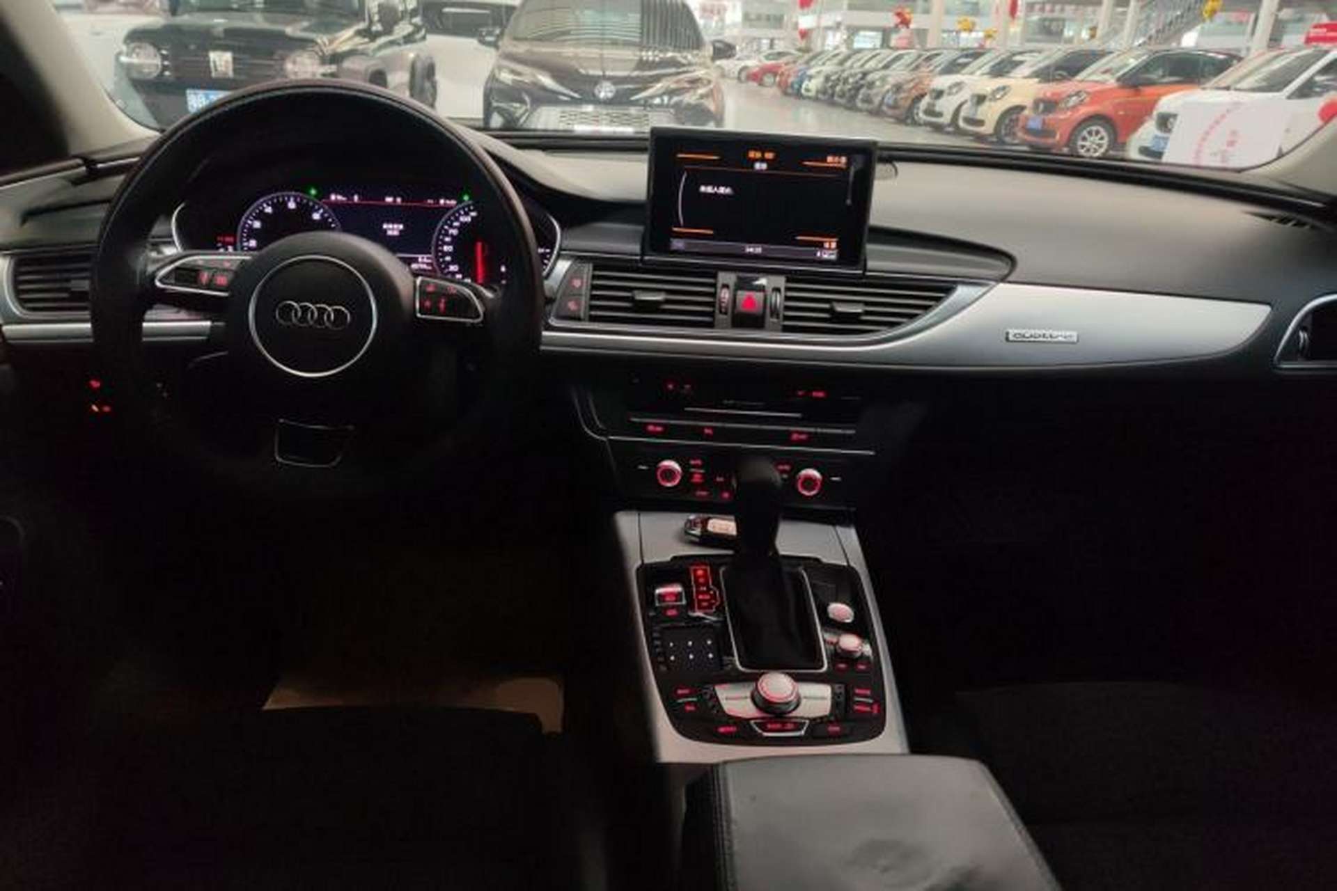 Used Audi A6 2017 Avant 40 TFSI Sport Edition Center Console