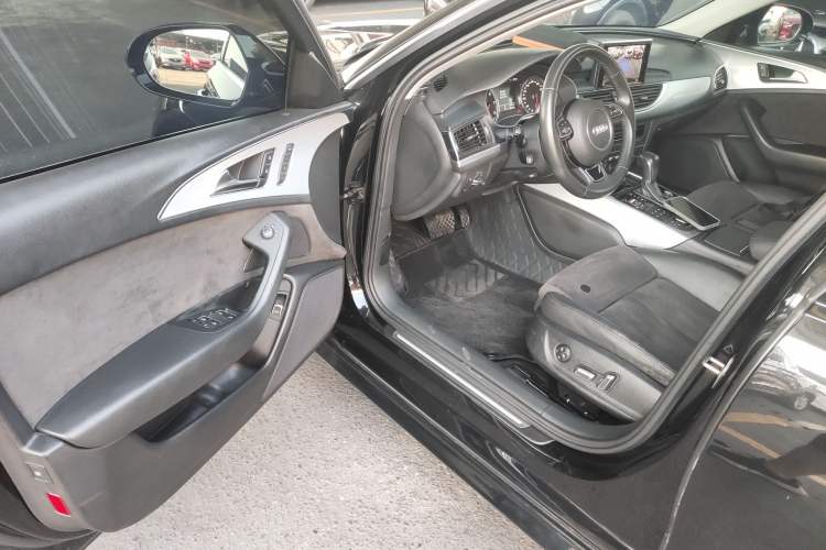 Used Audi A6 2017 Avant 40 TFSI Sport Edition Driver Seat