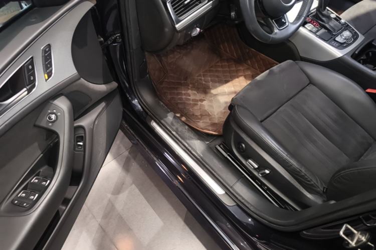 Used Audi A6 2017 Avant 40 TFSI Sport Edition Driver Seat