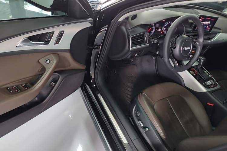 Used Audi A6 2017 3.0T allroad quattro Driver Seat