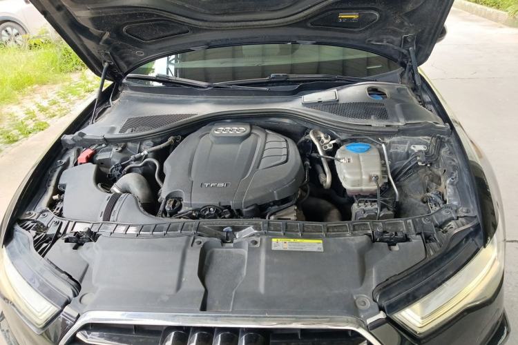 Used Audi A6 2017 Avant 40 TFSI Sport Edition Engine Bay