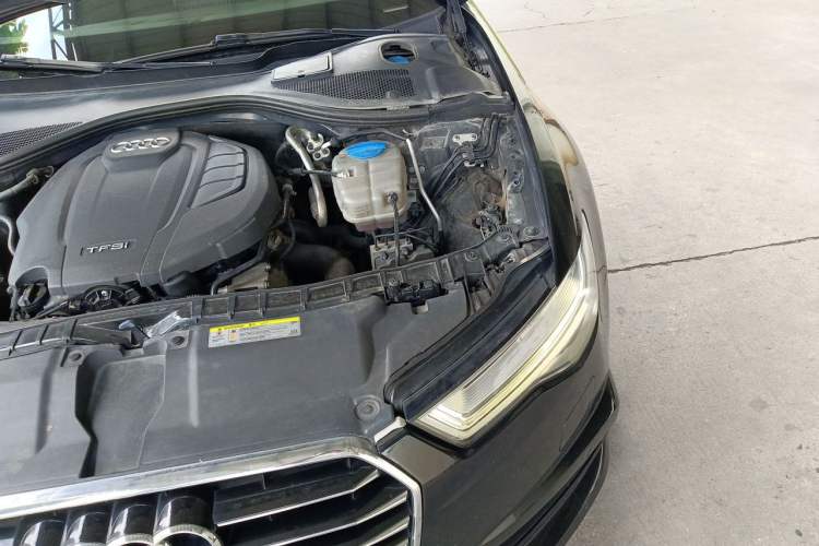 Used Audi A6 2017 Avant 40 TFSI Sport Edition Engine Bay Left