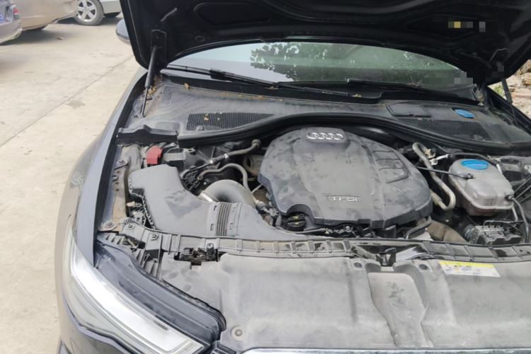 Used Audi A6 2017 Avant 35 TFSI Fashion Model Engine Bay Right