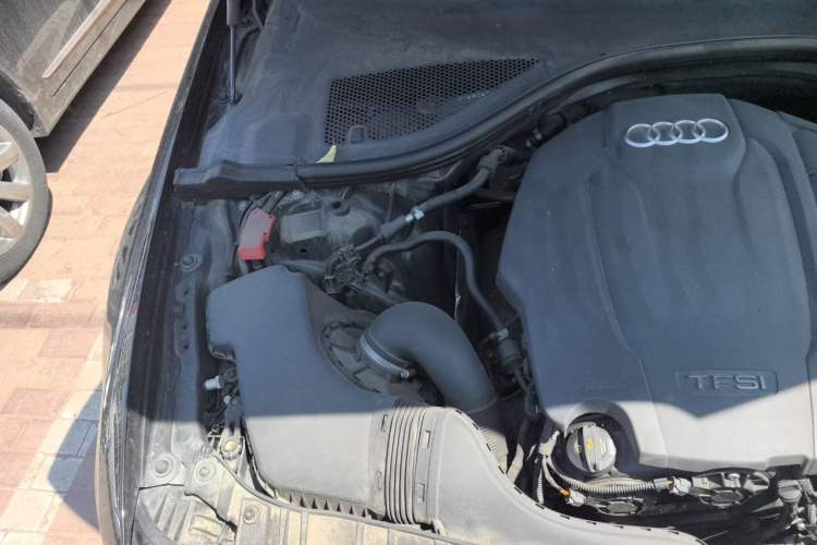 Used Audi A6 2017 Avant 40 TFSI Sport Edition Engine Bay Right
