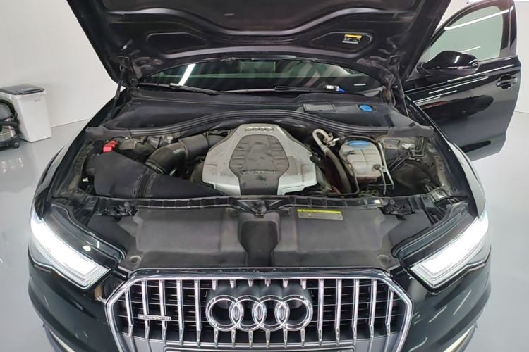 Used Audi A6 2017 3.0T allroad quattro Engine Bay