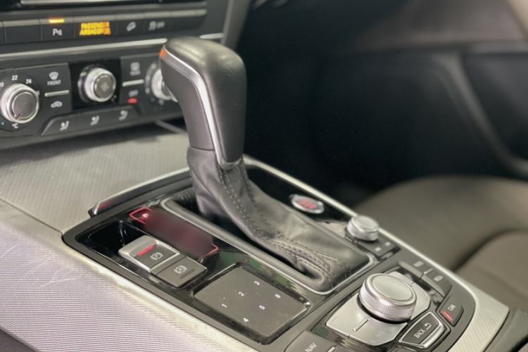 Used Audi A6 2017 3.0T allroad quattro Gear Lever