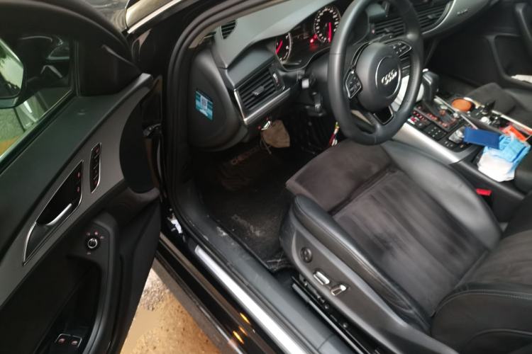 Used Audi A6 2017 Avant 40 TFSI Sport Edition Interior 3