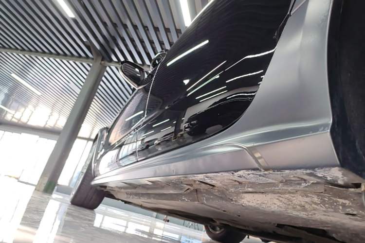 Used Audi A6 2017 3.0T allroad quattro Left Side Sill