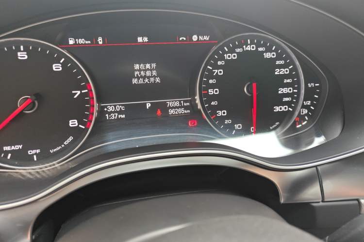 Used Audi A6 2017 Avant 40 TFSI Sport Edition Odometer Close Up