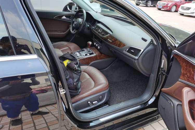 Used Audi A6 2017 Avant 35 TFSI Fashion Model Right Front Seat