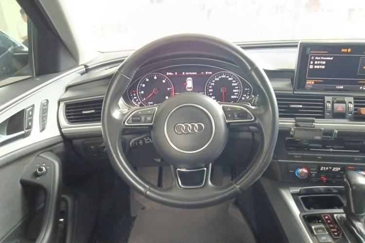 Used Audi A6 2017 Avant 40 TFSI Sport Edition Steering Wheel