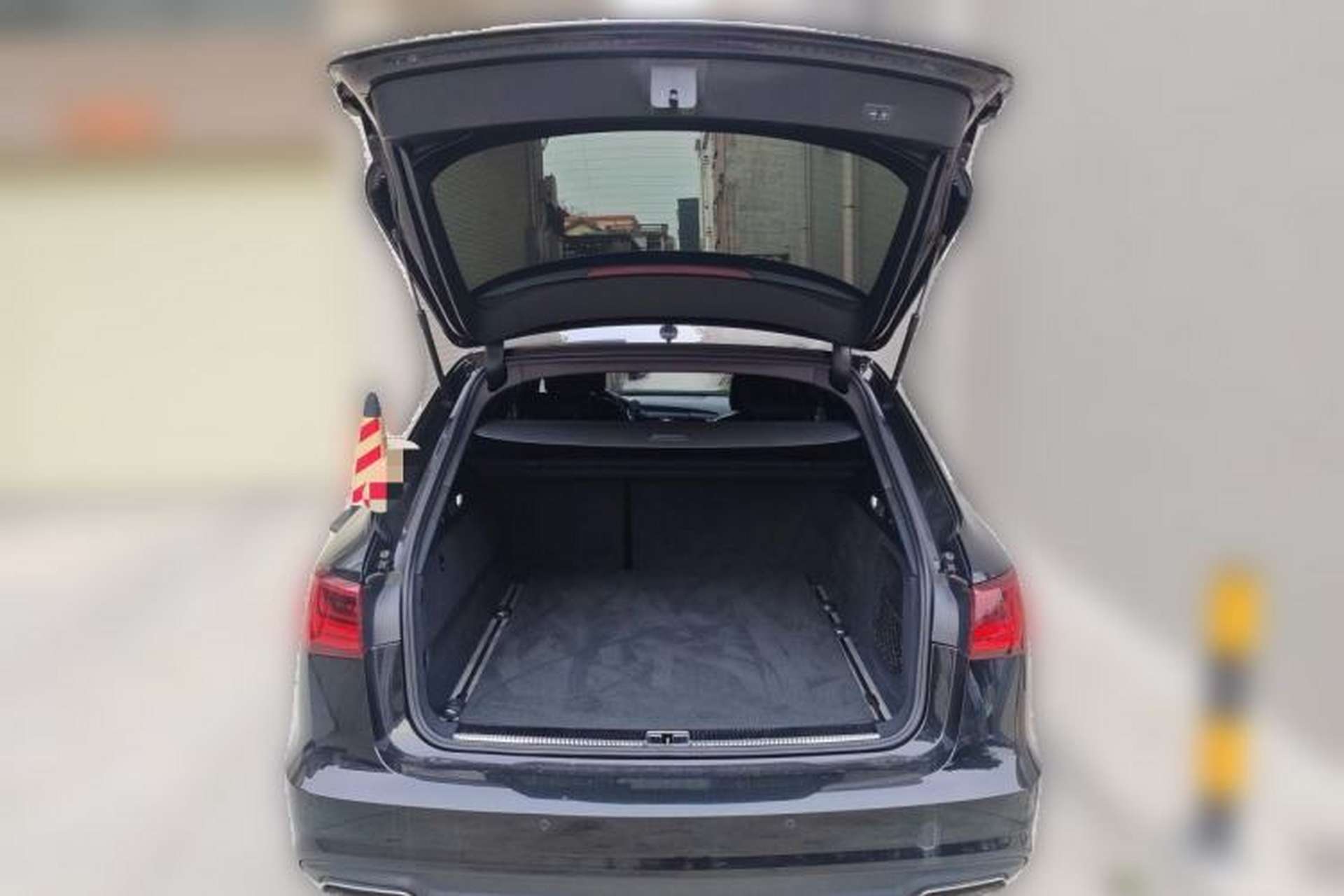 Used Audi A6 2017 Avant 40 TFSI Sport Edition Trunk