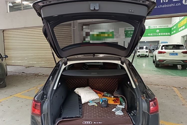 Used Audi A6 2017 Avant 35 TFSI Fashion Model Trunk