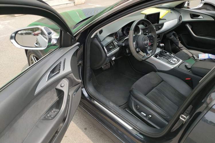 Used Audi A6 2017 Avant 40 TFSI Sport Edition Driver Seat