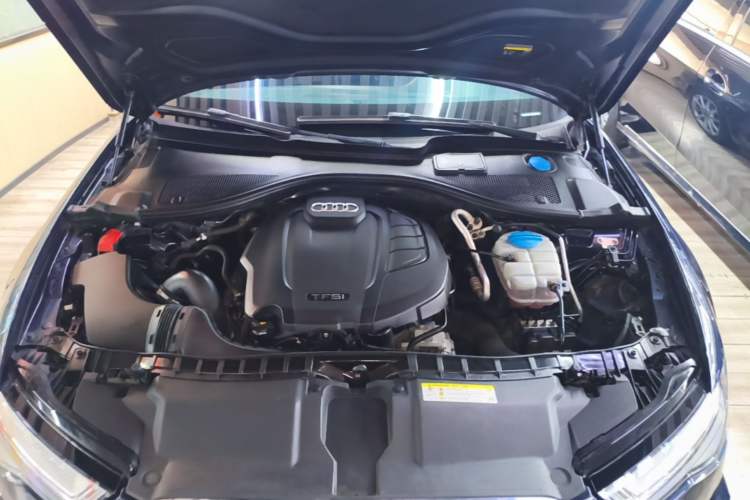 Used Audi A6 2017 Avant 40 TFSI Sport Edition Engine Bay