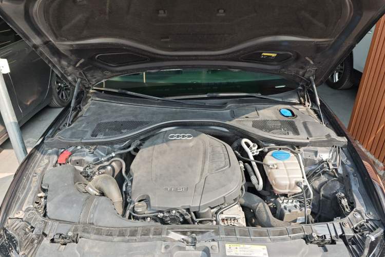 Used Audi A6 2017 Avant 40 TFSI Sport Edition Engine Bay