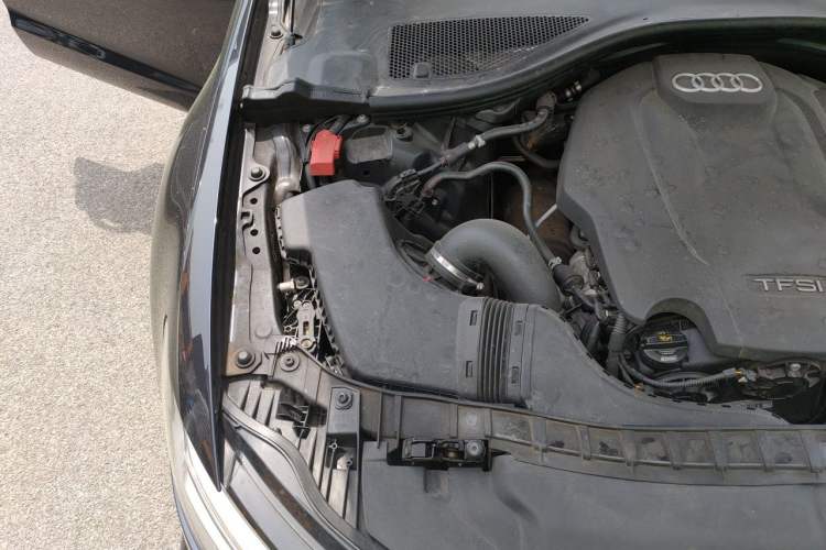 Used Audi A6 2017 Avant 40 TFSI Sport Edition Engine Bay Right