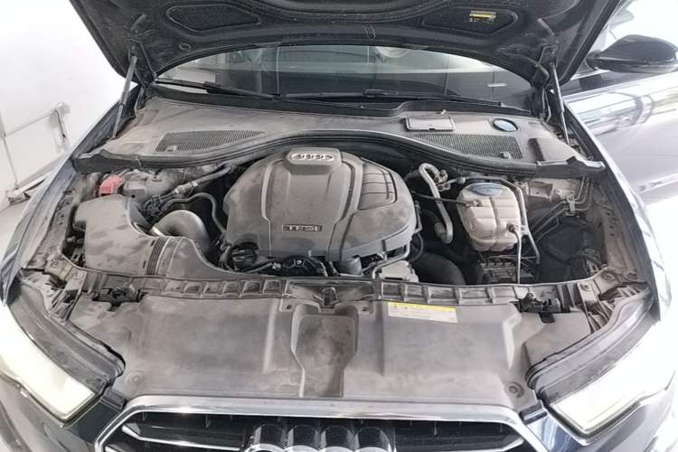 Used Audi A6 2017 Avant 40 TFSI Sport Edition Engine Bay