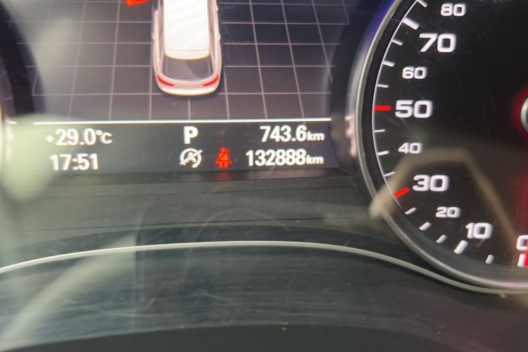 Used Audi A6 2017 Avant 40 TFSI Sport Edition Odometer Close Up