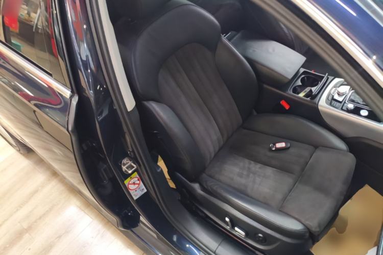 Used Audi A6 2017 Avant 40 TFSI Sport Edition Right Front Seat