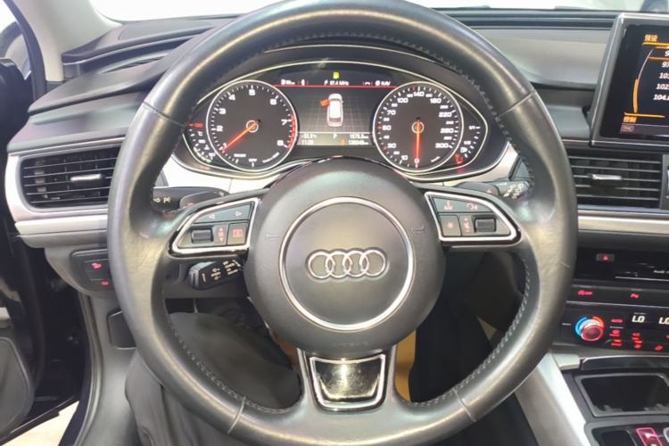 Used Audi A6 2017 Avant 40 TFSI Sport Edition Steering Wheel