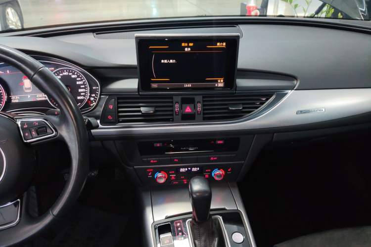 Used Audi A6 2017 Avant 40 TFSI Sport Edition Audio And AC Panel