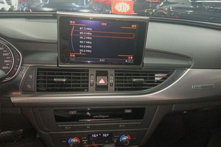 Used Audi A6 2017 Avant 40 TFSI Sport Edition Audio And AC Panel