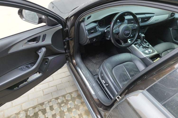 Used Audi A6 2017 3.0T allroad quattro Driver Seat