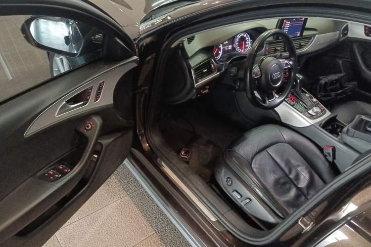Used Audi A6 2017 3.0T allroad quattro Driver Seat