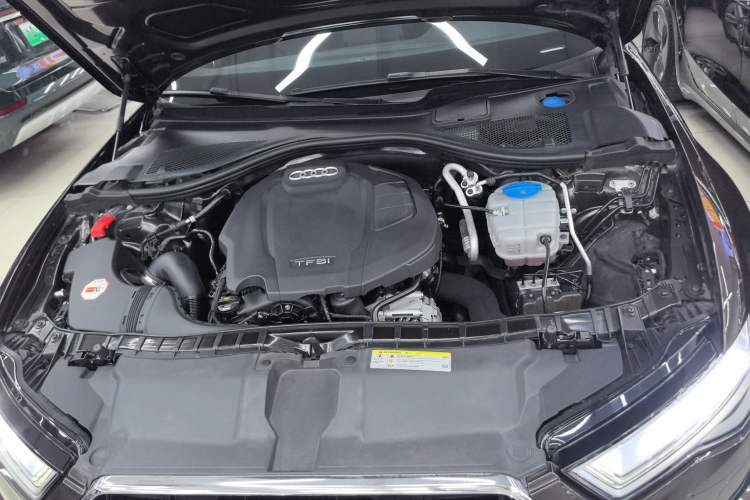 Used Audi A6 2017 Avant 40 TFSI Sport Edition Engine Bay