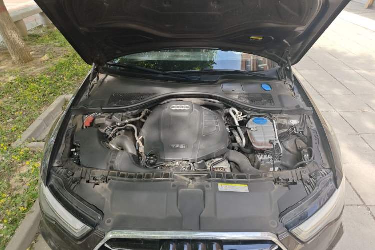 Used Audi A6 2017 Avant 40 TFSI Sport Edition Engine Bay