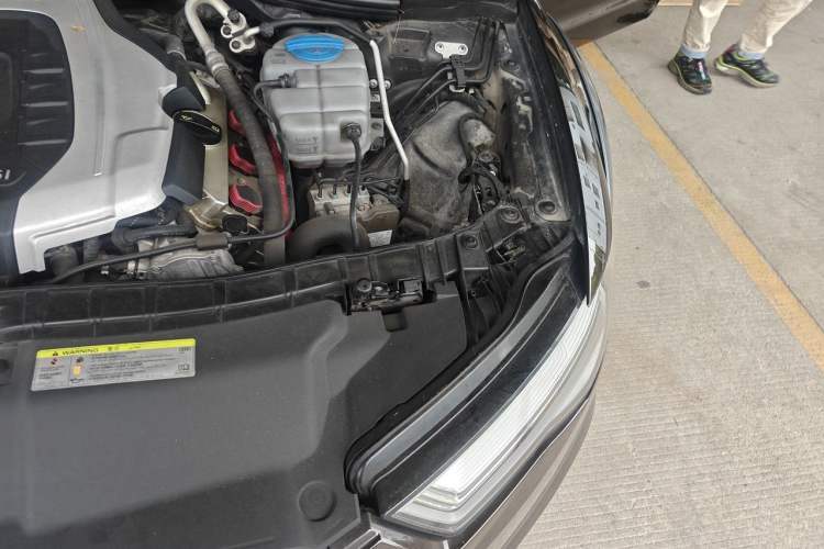 Used Audi A6 2017 3.0T allroad quattro Engine Bay Left