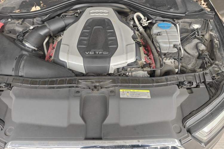 Used Audi A6 2017 3.0T allroad quattro Engine Bay