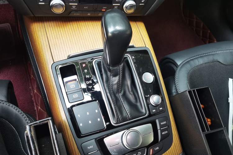 Used Audi A6 2017 3.0T allroad quattro Gear Lever