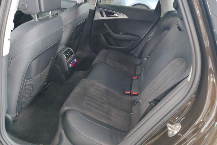 Used Audi A6 2017 Avant 40 TFSI Sport Edition Interior 4