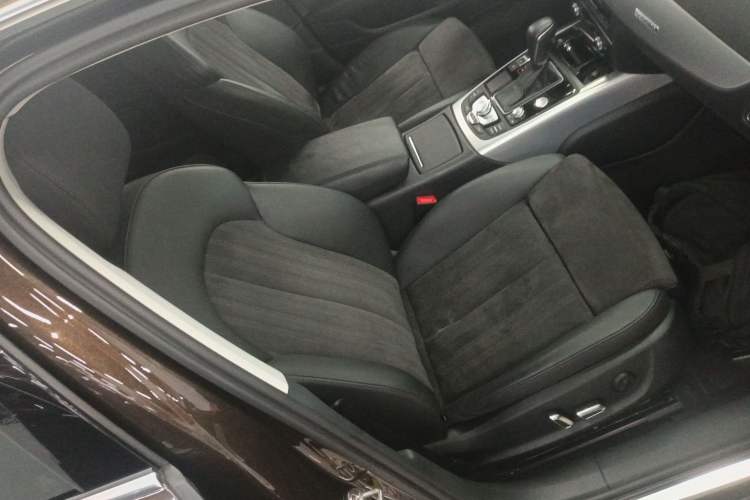 Used Audi A6 2017 Avant 40 TFSI Sport Edition Right Front Seat