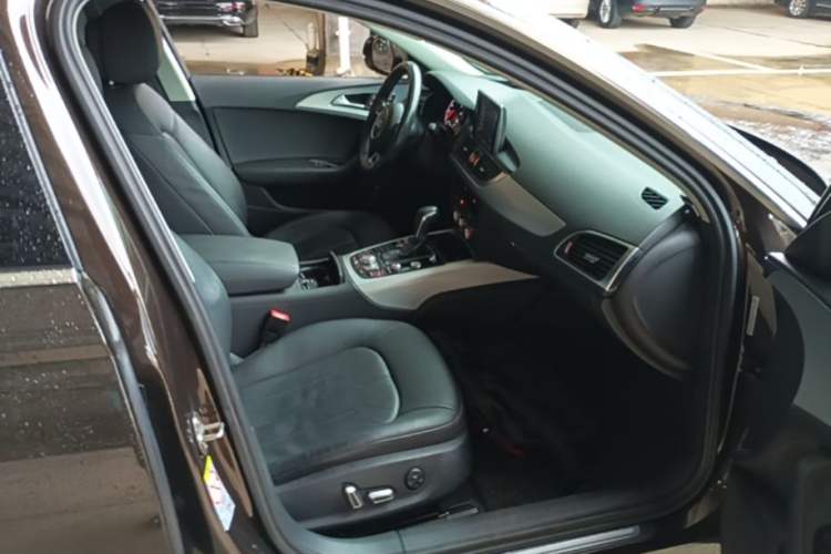 Used Audi A6 2017 Avant 35 TFSI Fashion Model Right Front Seat