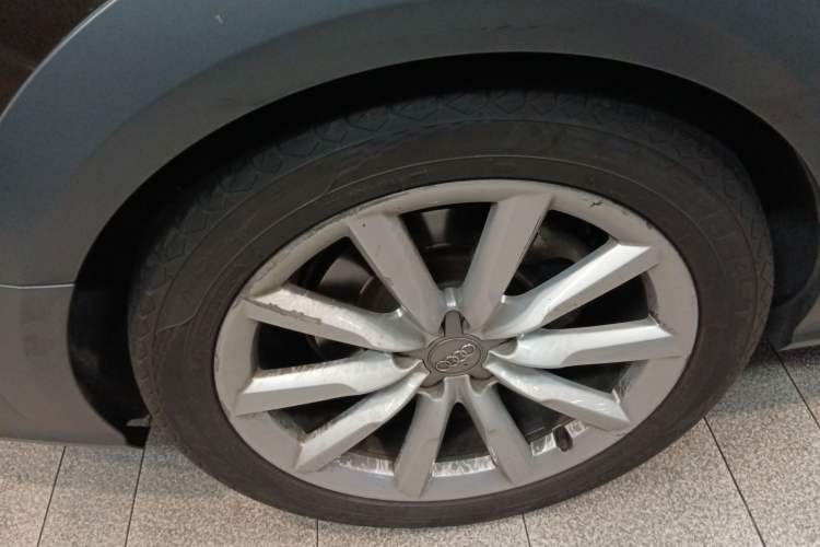 Used Audi A6 2017 3.0T allroad quattro Right Rear Wheel Hub
