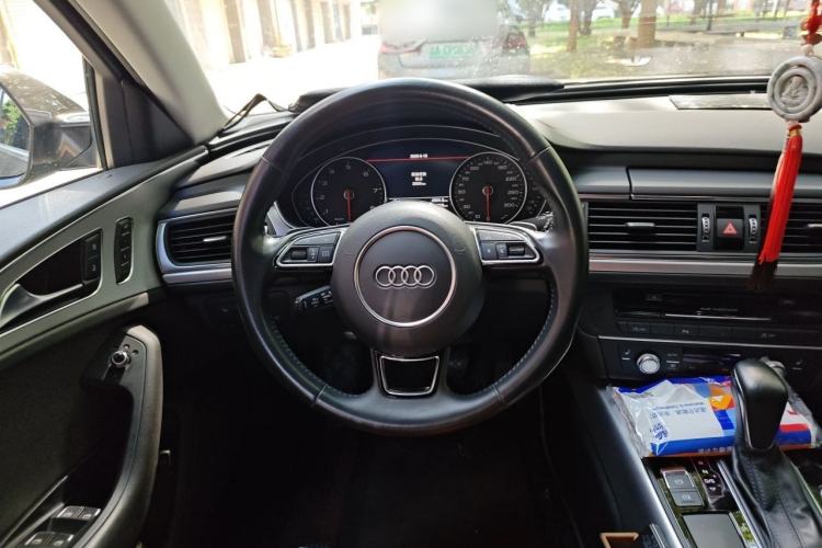 Used Audi A6 2017 Avant 40 TFSI Sport Edition Steering Wheel