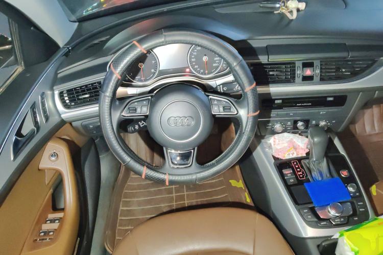 Used Audi A6 2017 Avant 35 TFSI Fashion Model Steering Wheel