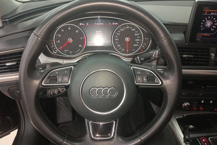 Used Audi A6 2017 Avant 40 TFSI Sport Edition Steering Wheel